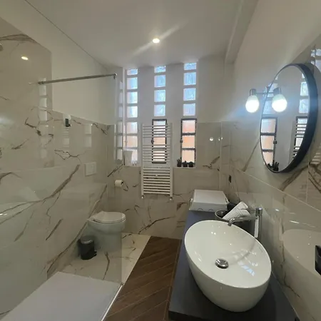 Apartment Casa Hanna4 *